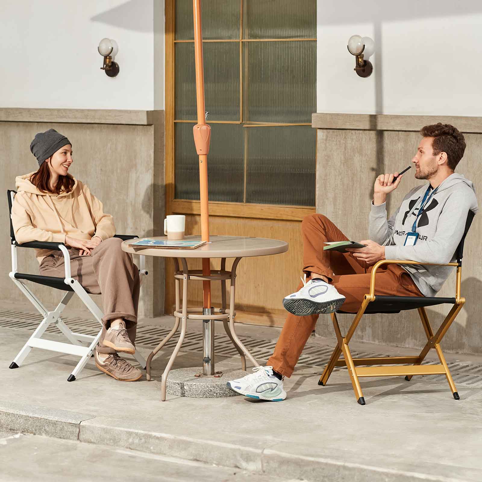 ViviFold Aluminum Lightweight Directors Chair - EVER ADVANCEDDirectors ChairsGold