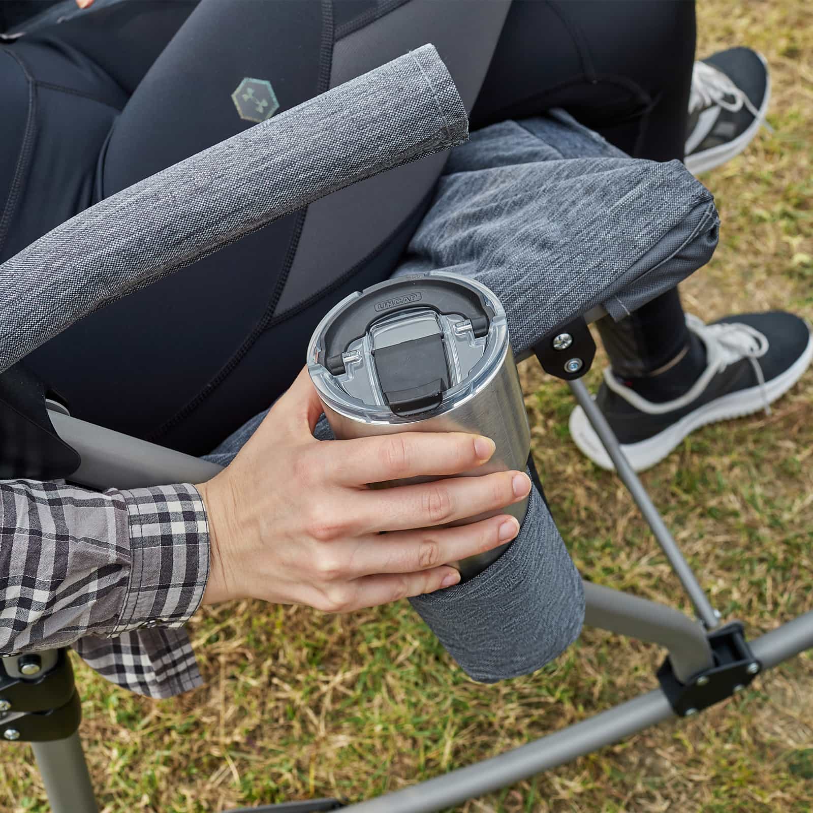 EVER ADVANCED - EVER ADVANCED Heated Oversized Rocking Chair - 